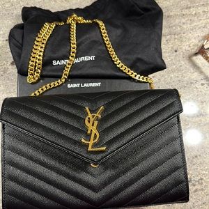 Authentic YSL wallet on a chain